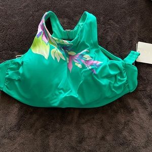 NWT Athleta 32D/DD Vintage Floral Top green